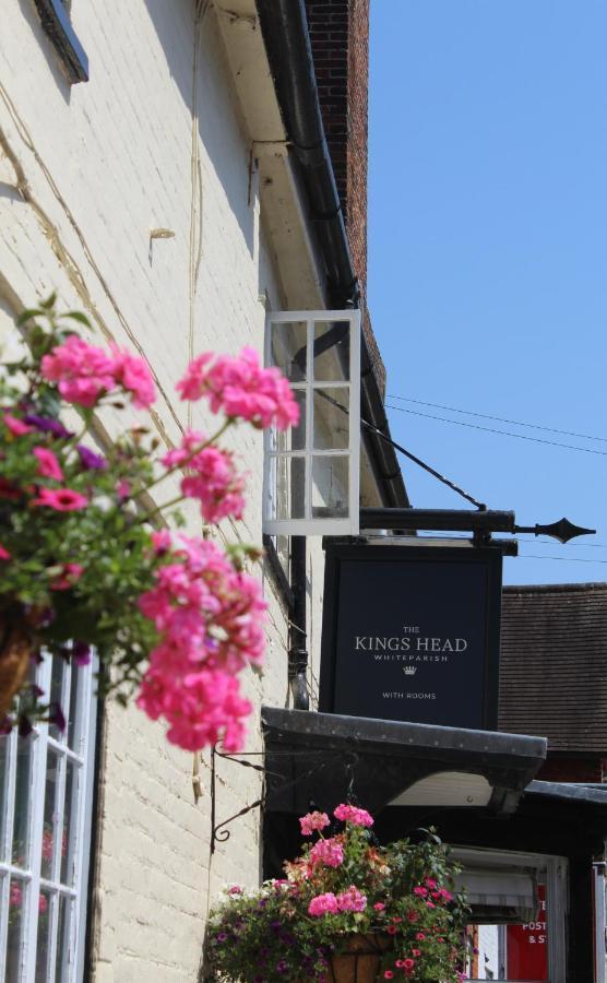 The Kings Head Hotel Whiteparish Exterior photo